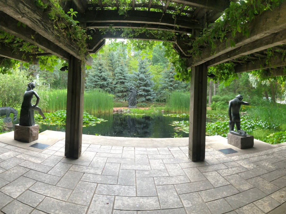 Leo Mol Sculpture Garden景点图片