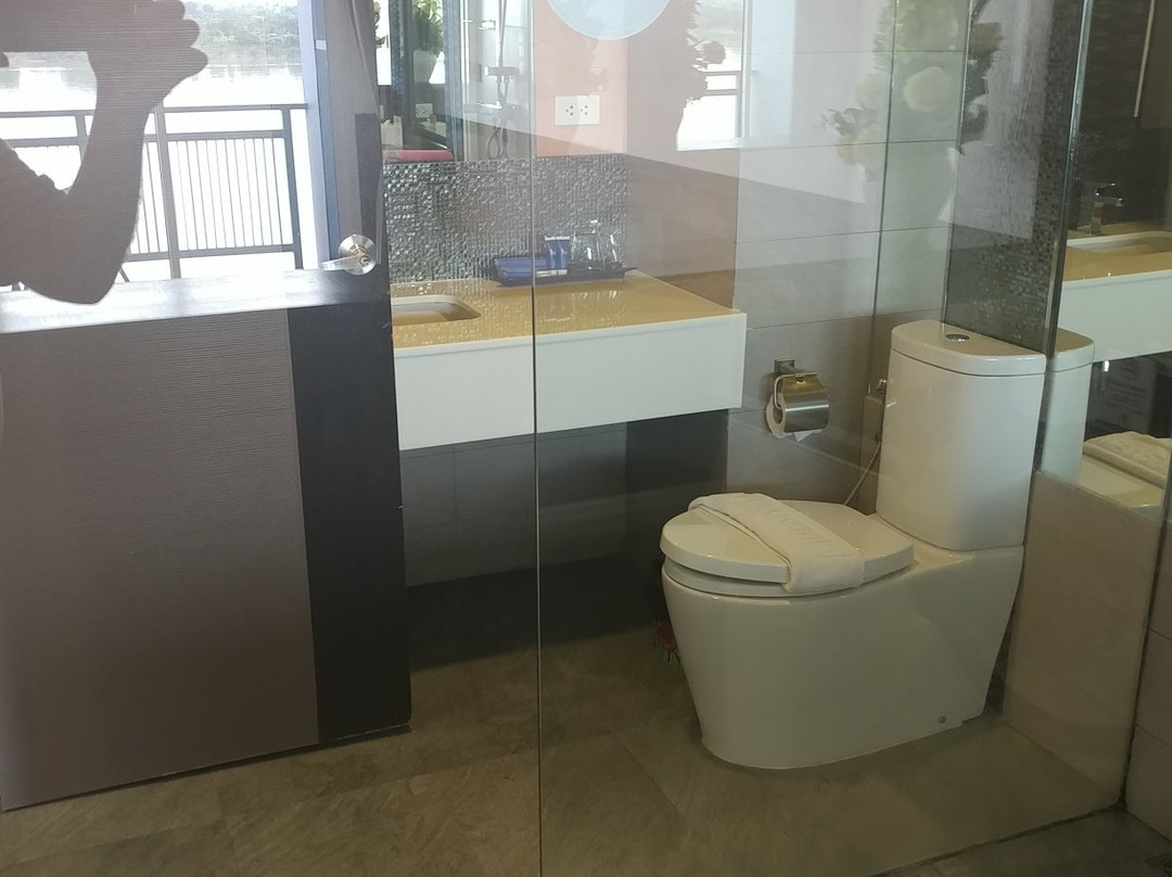 Blu Hotel Nakhon Phanom主图