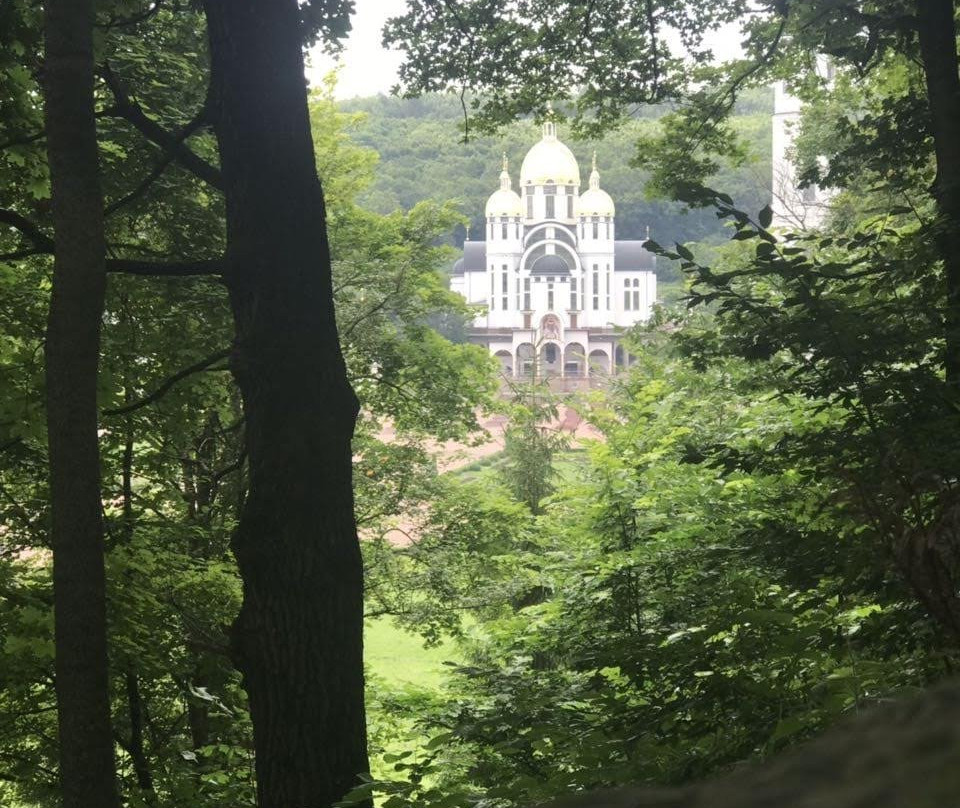 Zarvanytsya Marian Spiritual Centre-Zarvanytsia必去景点