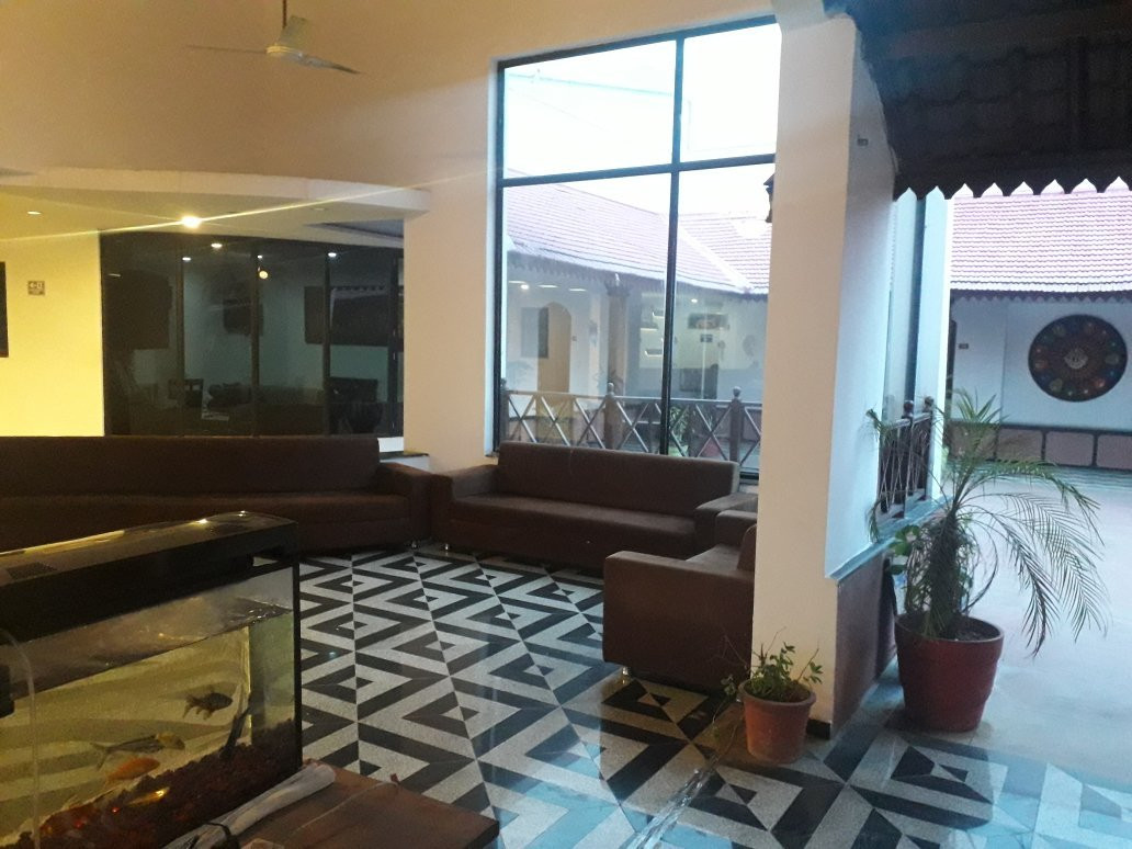 The Grand Midway Hotel主图