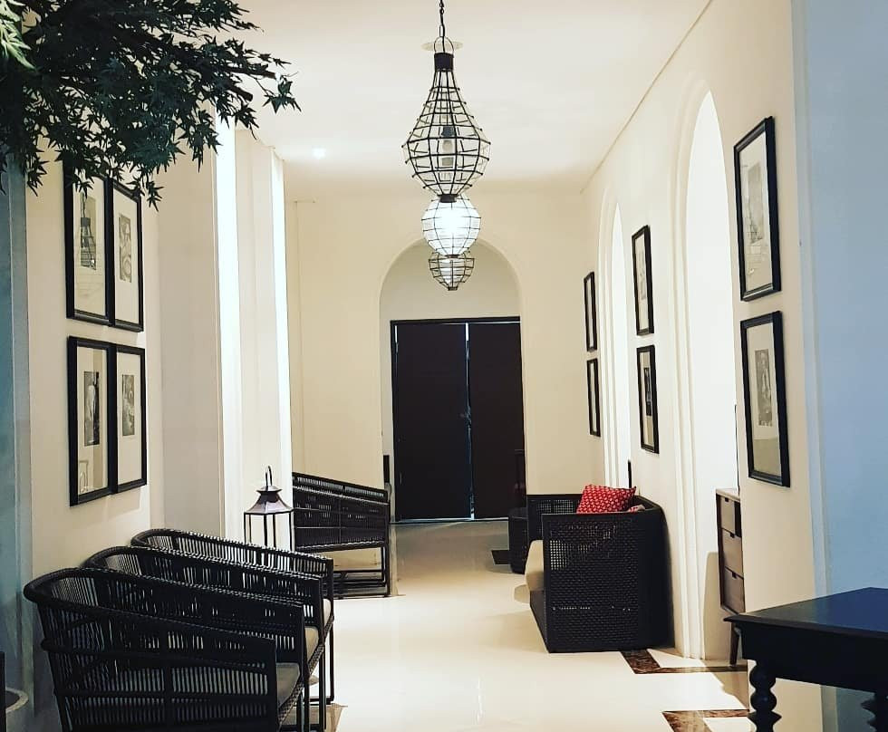 M Hotel Sorong Managed By East Season主图