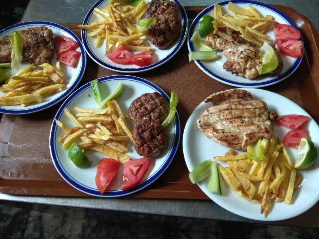 Gimno餐馆和美食-Olympos Taverna