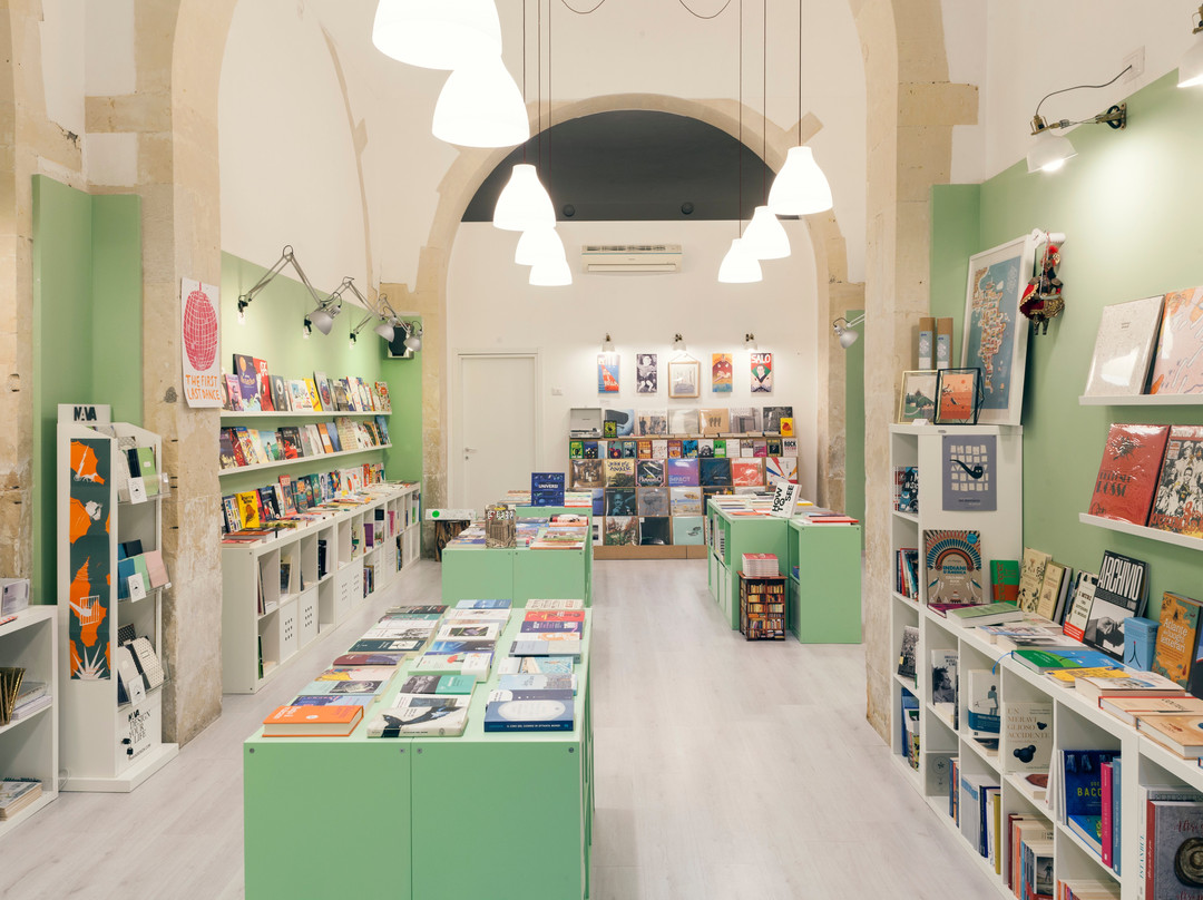 Libreria Zaratan-锡拉库扎必去景点