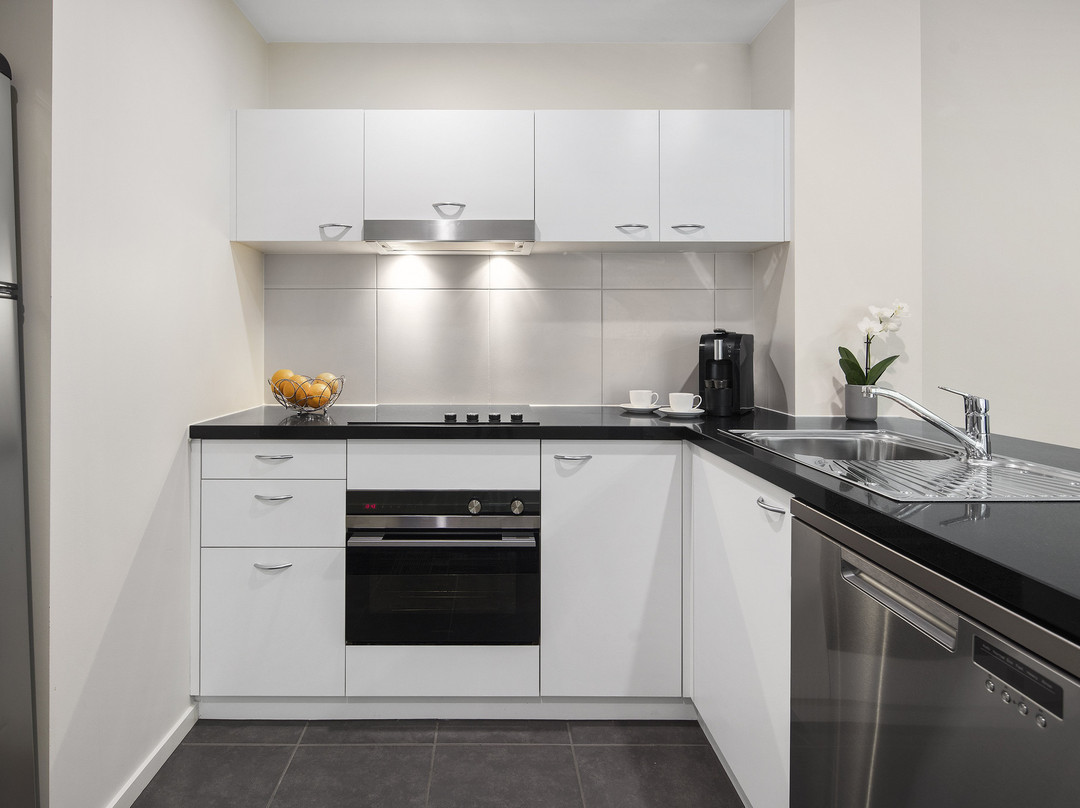 纳里沃伦探秘酒店主图