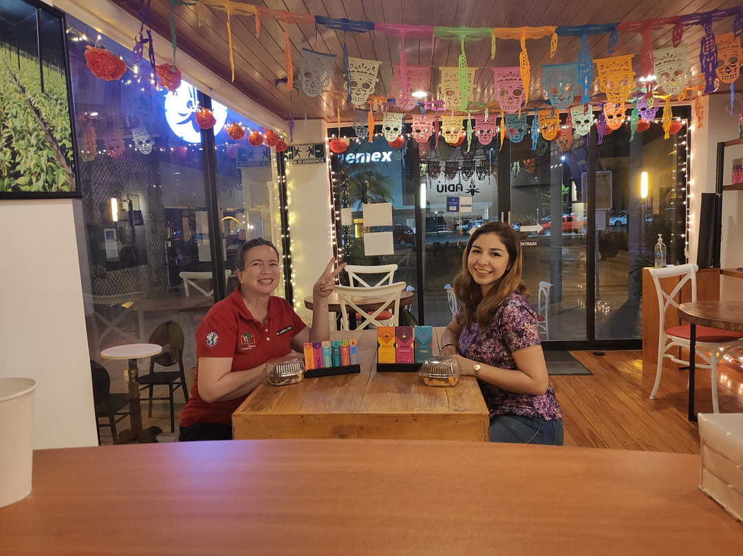 Adiú Cacao & Chocolate