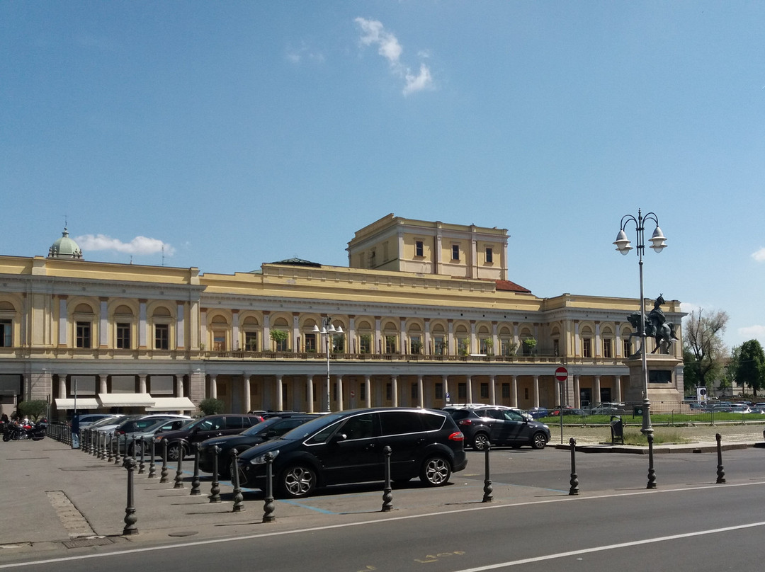 Piazza Martiri della Libertà景点图片