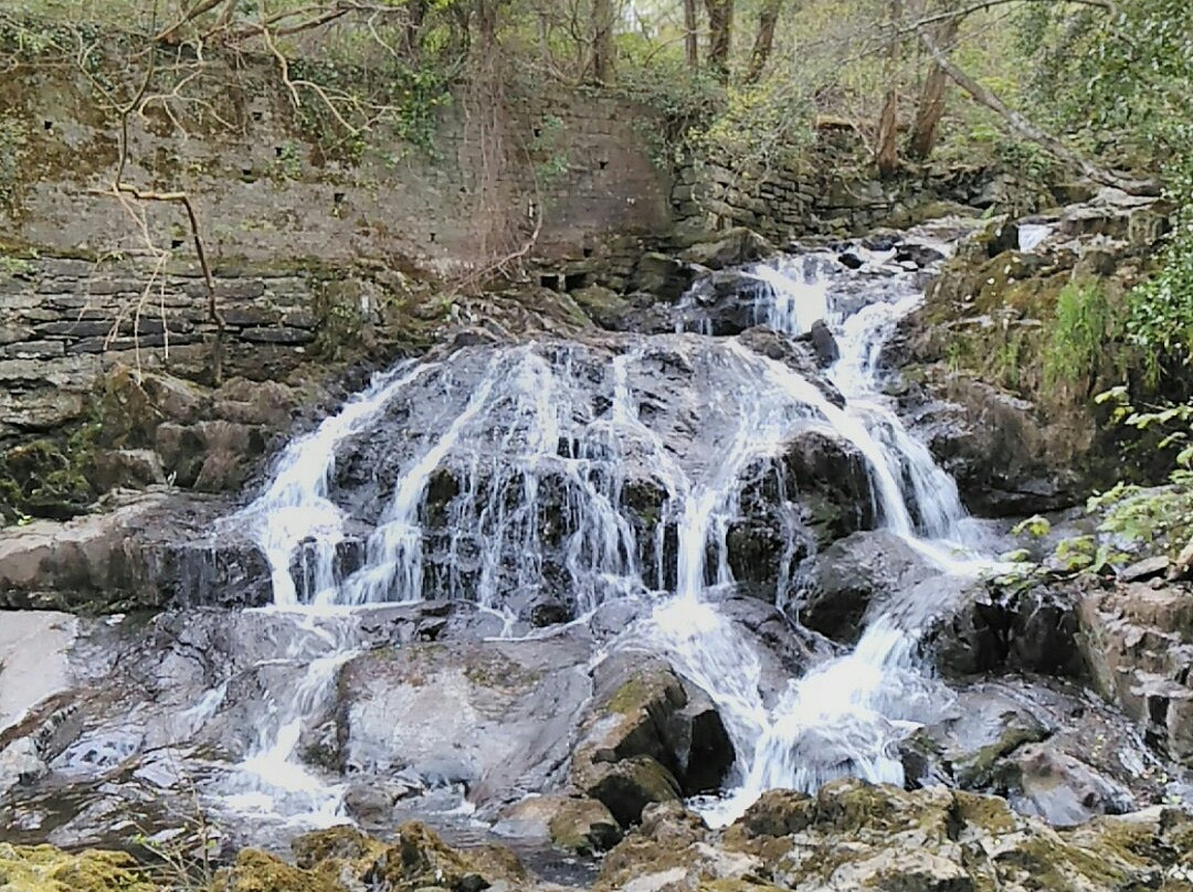 Fairy Falls Waterfall景点图片