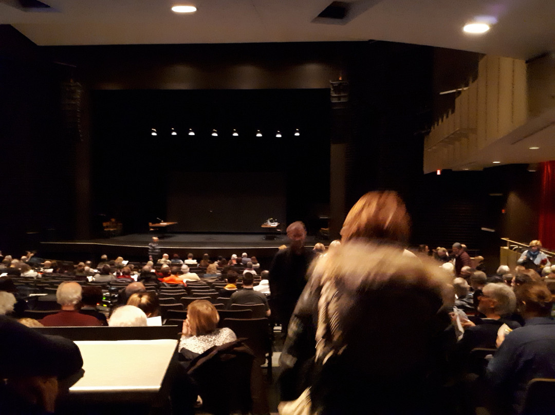 L’Étoile-Brossard必去景点