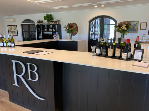 Rolf Binder-塔努达必去景点