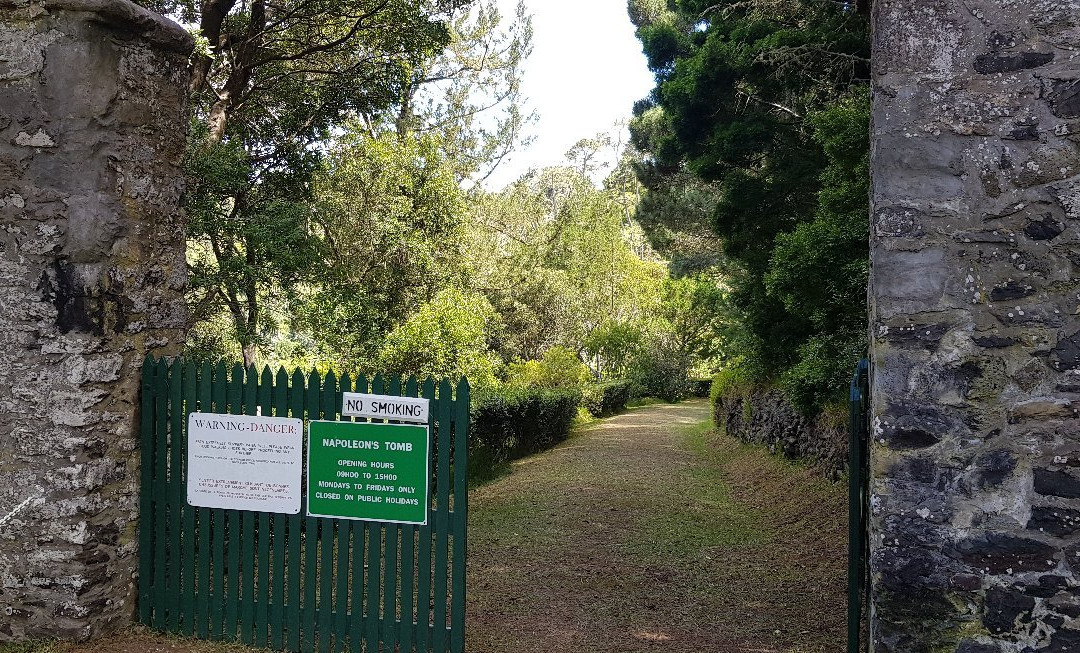 Napoleon's Tomb-St Helena Island必去景点
