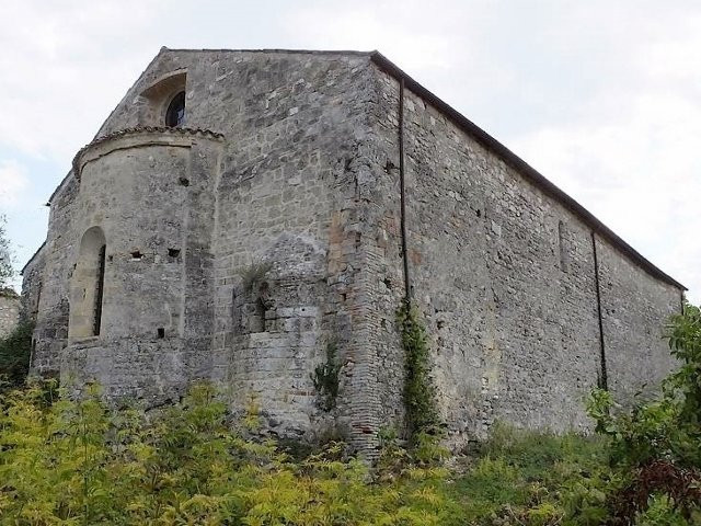 Chiesa di San Pietro a Campovalano景点图片