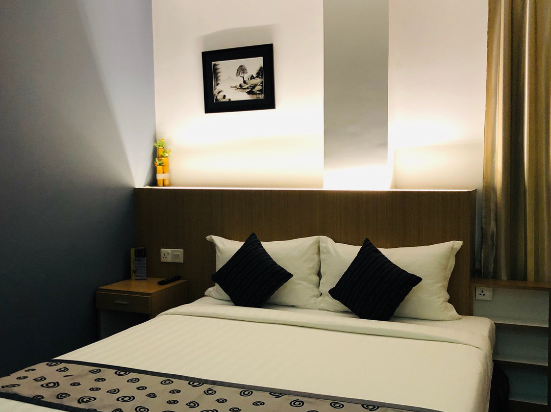 Botahtaung Hotel主图