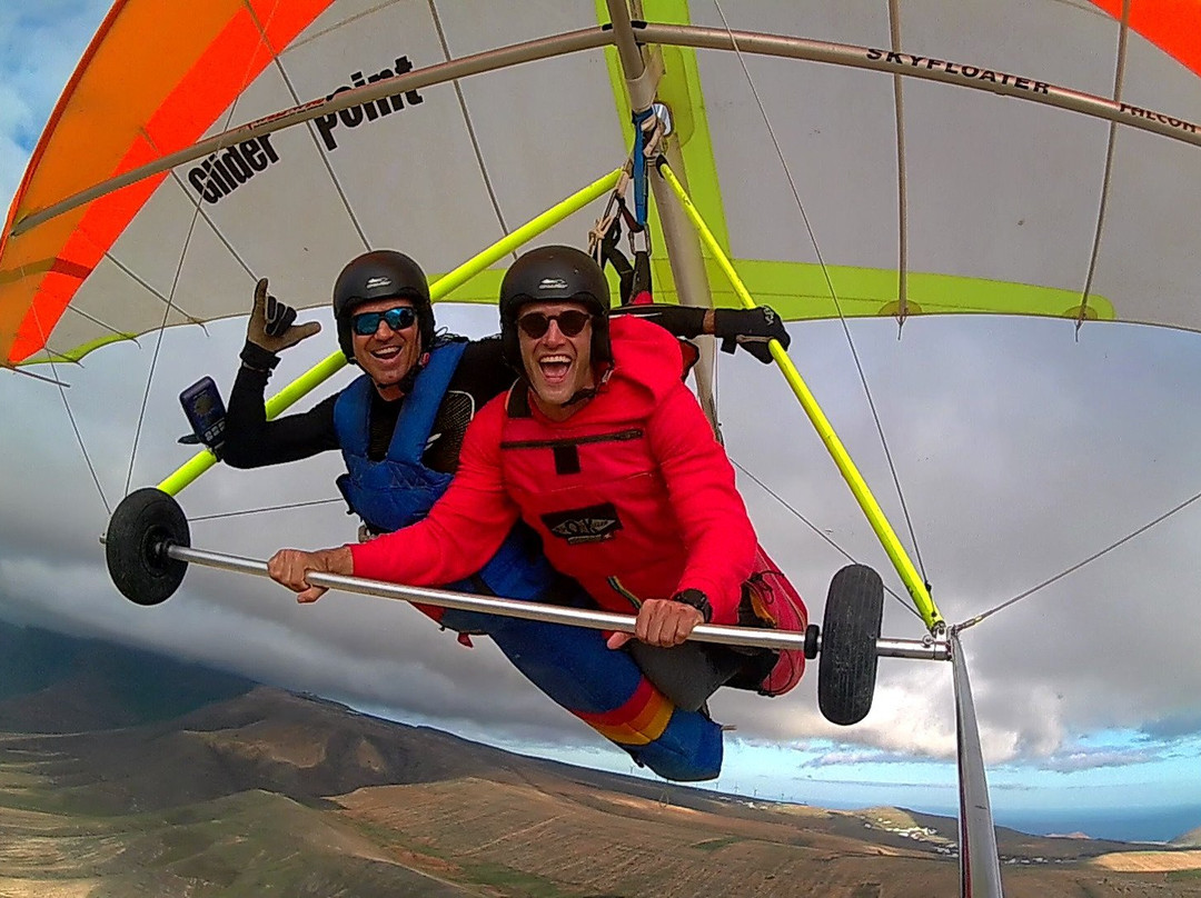 Lanzarote Hang Gliding Flights景点图片