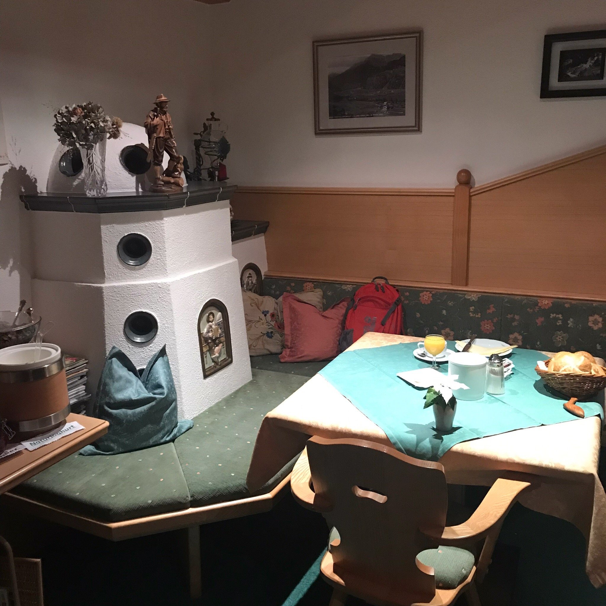 Haus Alpengluhn-官方