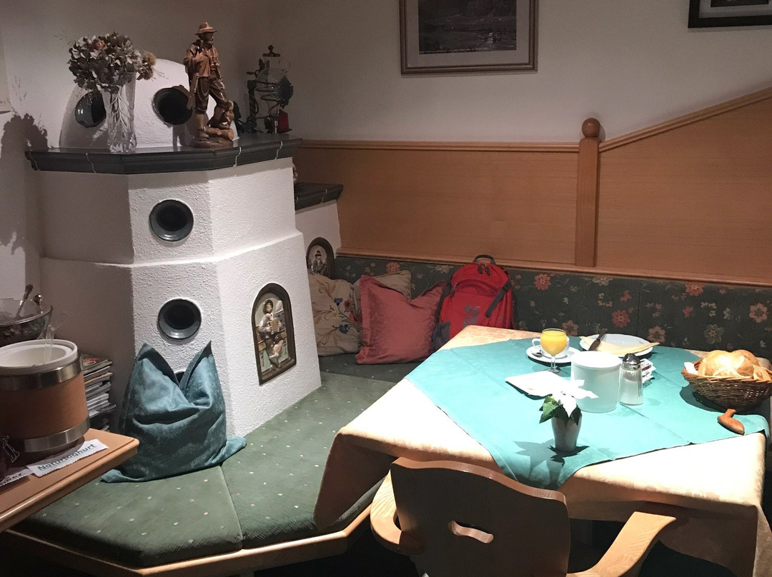 Aschbach酒店住宿-Haus Alpengluhn