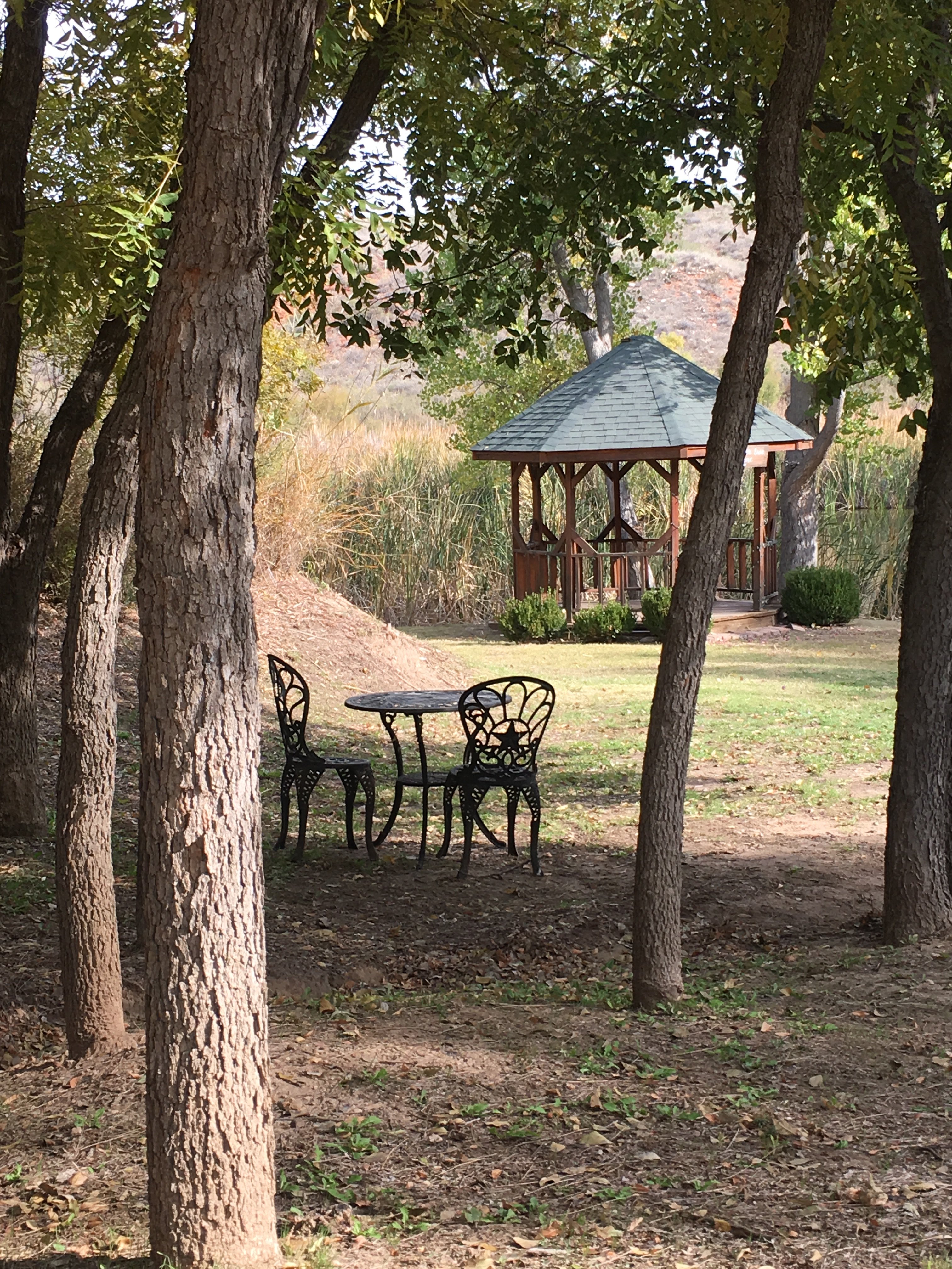 Three Falls Cove Country Inn-portrait