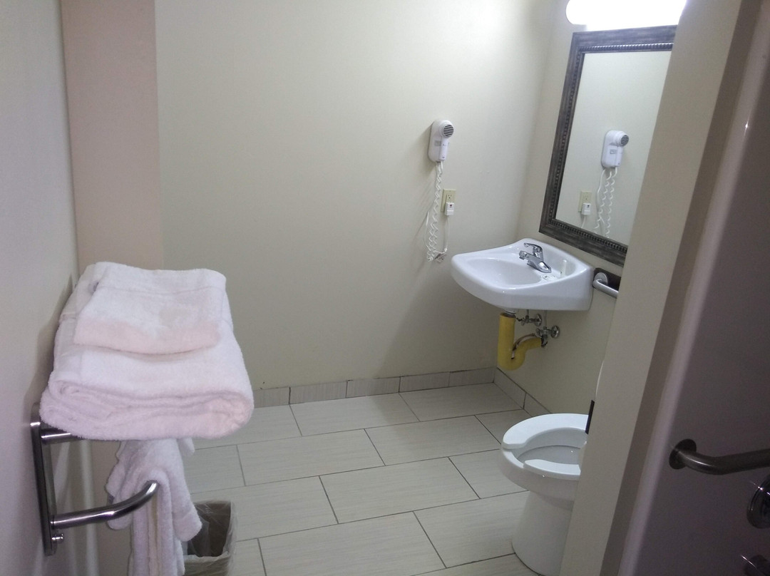 Quality Inn & Suites North Lima - Boardman主图
