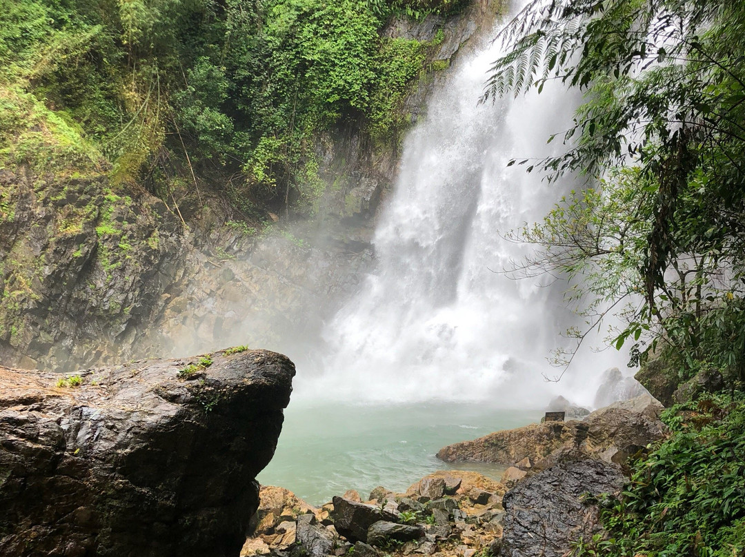 Tam Nang Waterfall景点图片