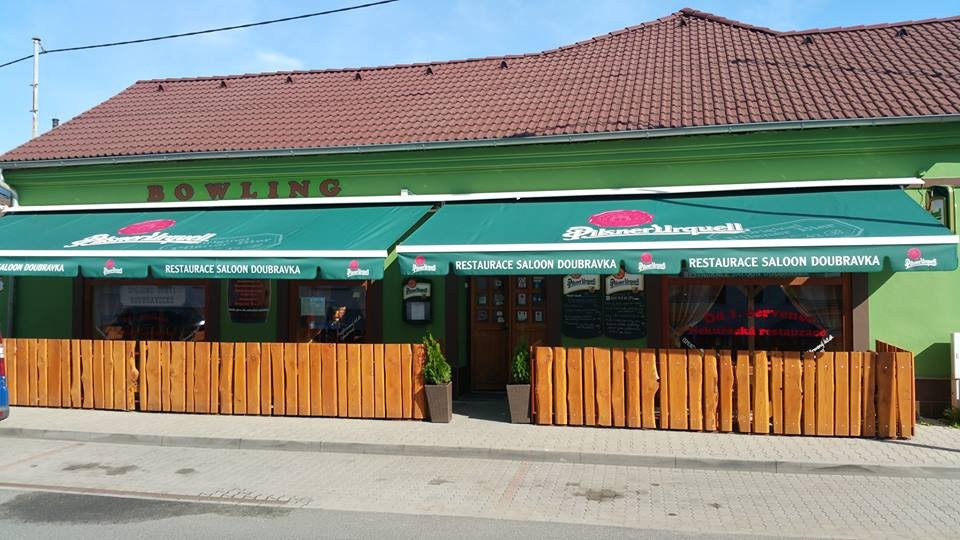 Litohlavy餐馆和美食-Restaurace A Bowling Saloon