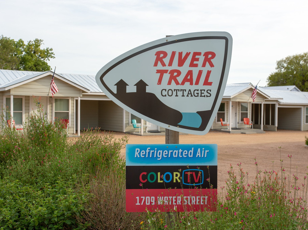 River Trail Cottages