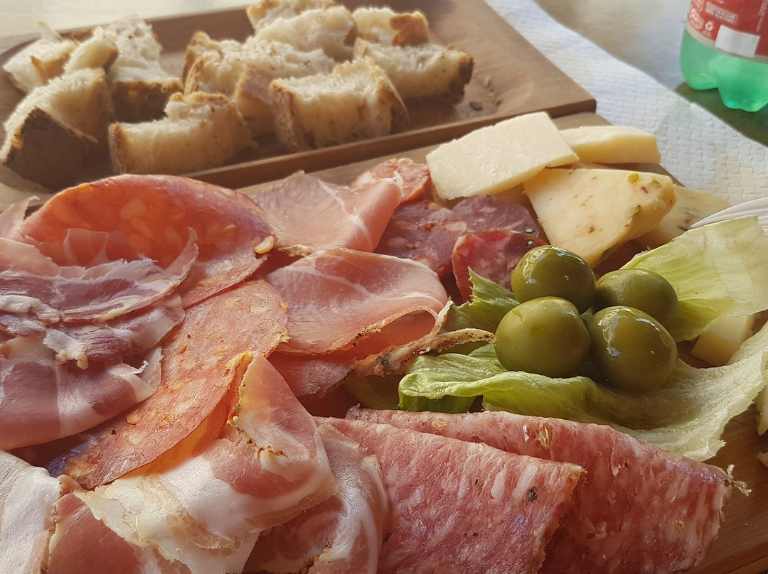 Ischia Salumi-伊斯基亚必去景点