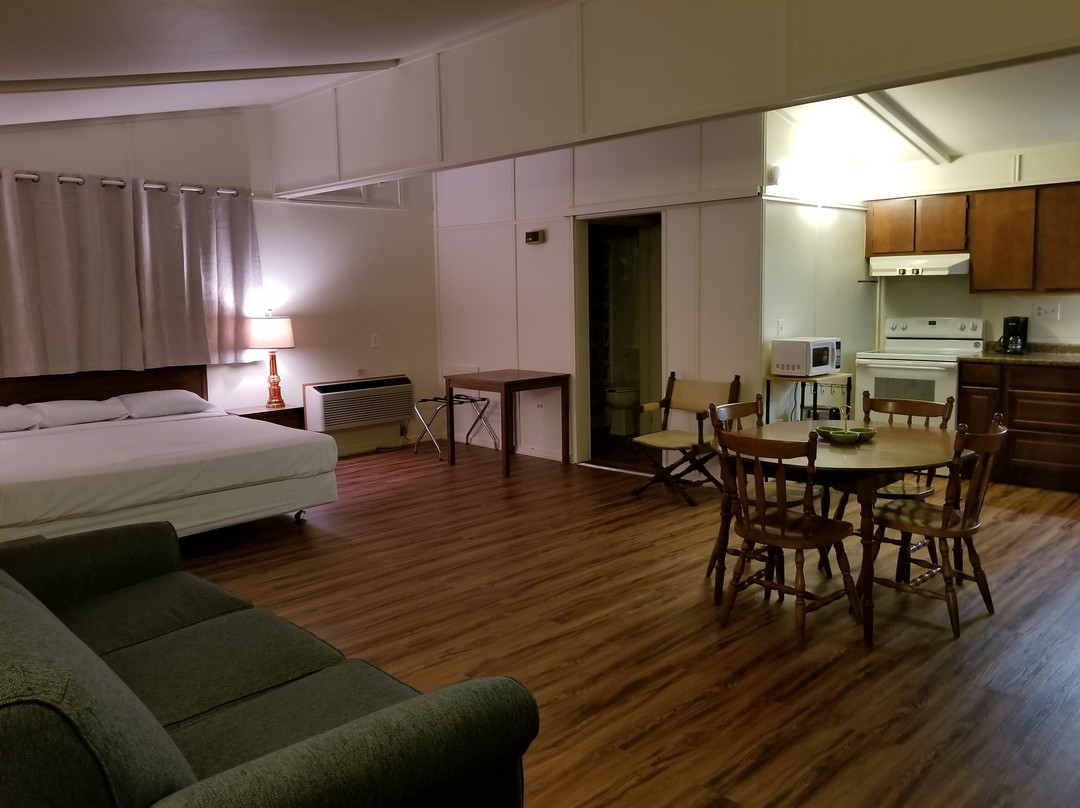 The Valley Inn and Suites主图