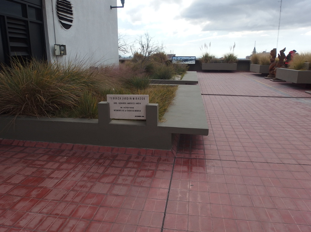 Terraza Jardin Mirador-门多萨必去景点