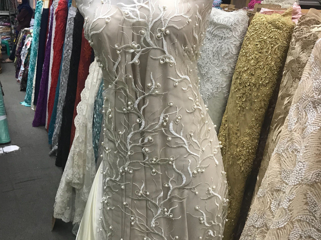 Pasar Baru Trade Center-万隆必去景点