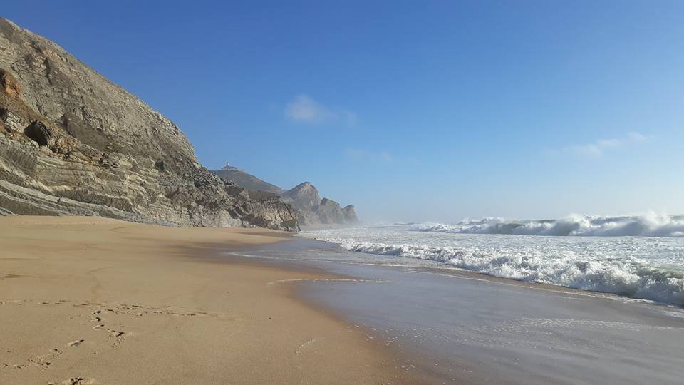Praia da Murtinheira景点图片