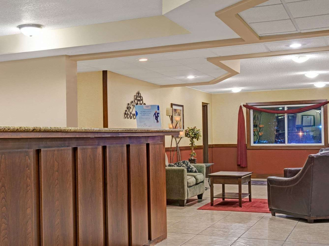 Super 8 by Wyndham Monticello主图