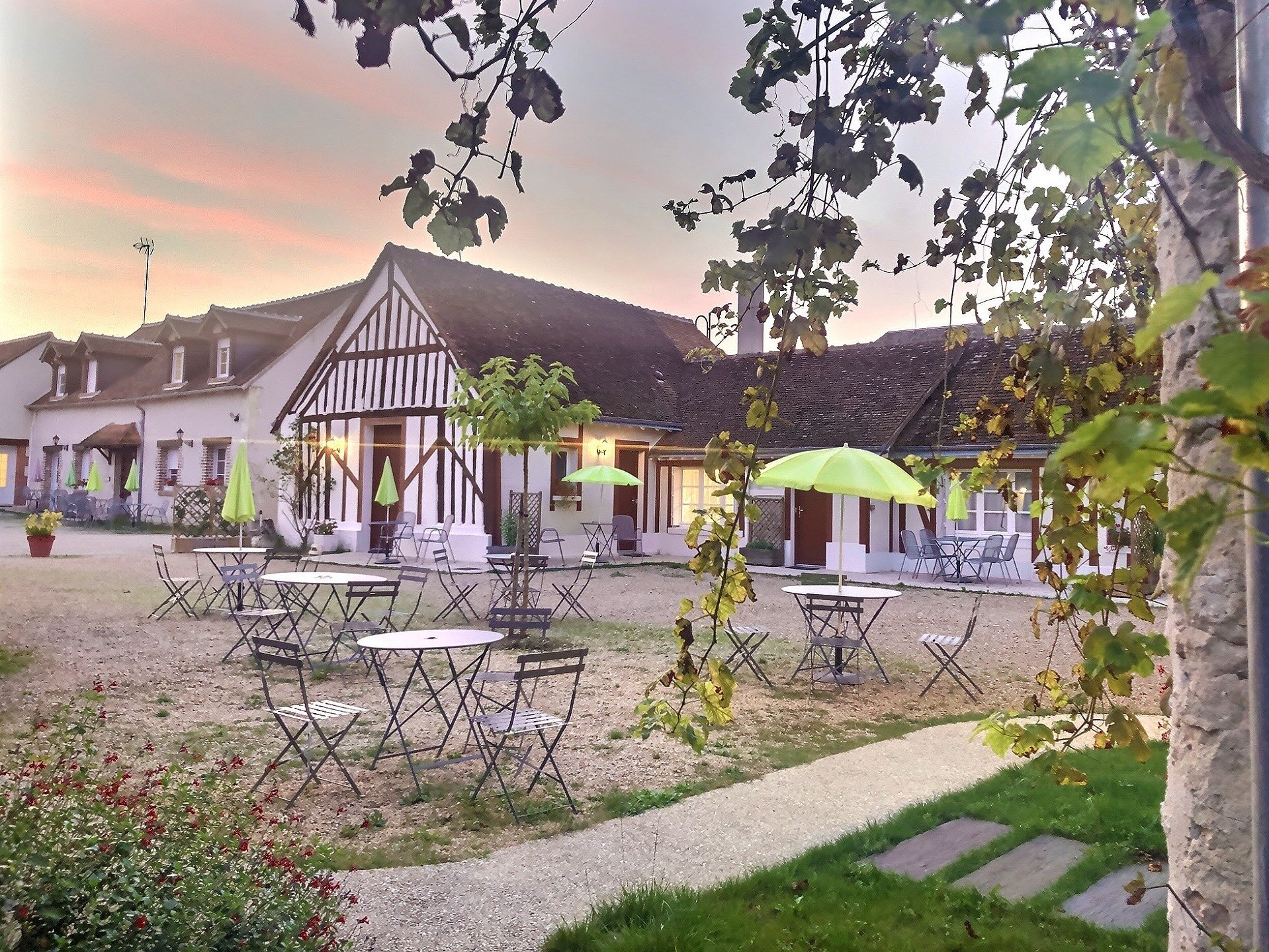 Logis Hôtel du Cygne-浴室