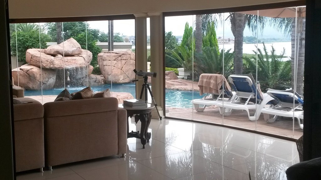 Blue Crane Villa - Private Guest House主图