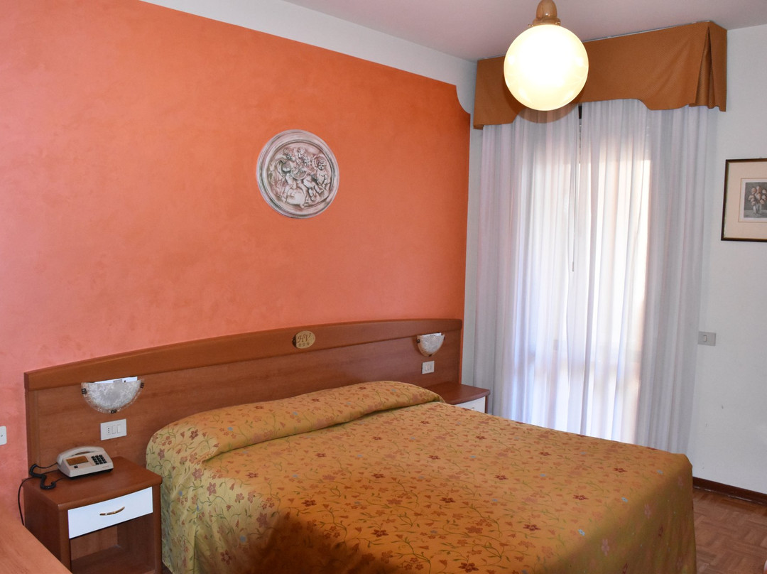 Hotel St. Louis主图