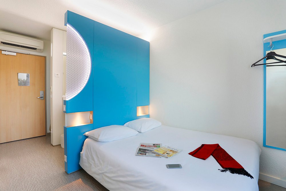 First Inn Hotel主图