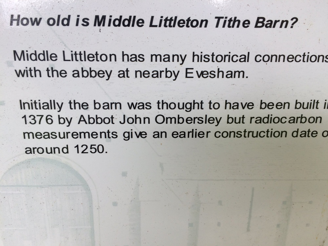 Middle Littleton Tithe Barn-伊夫舍姆必去景点