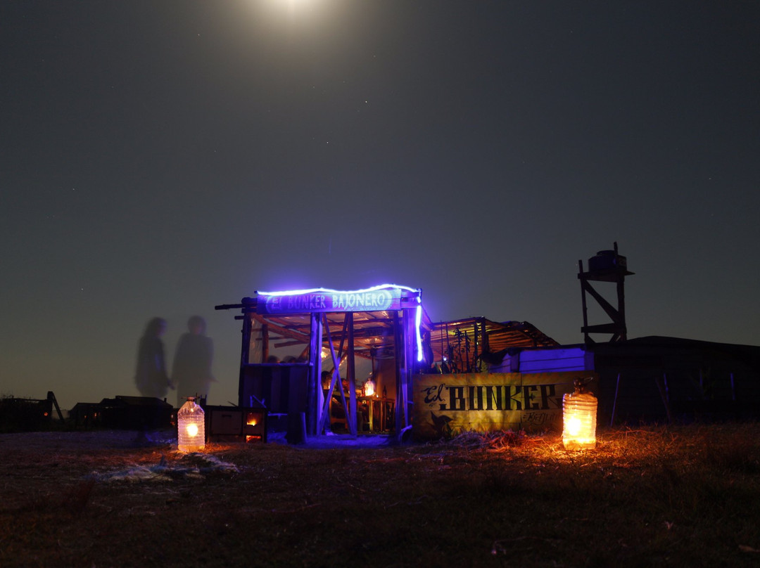 Cabo Polonio餐馆和美食-El Bunker Bajonero