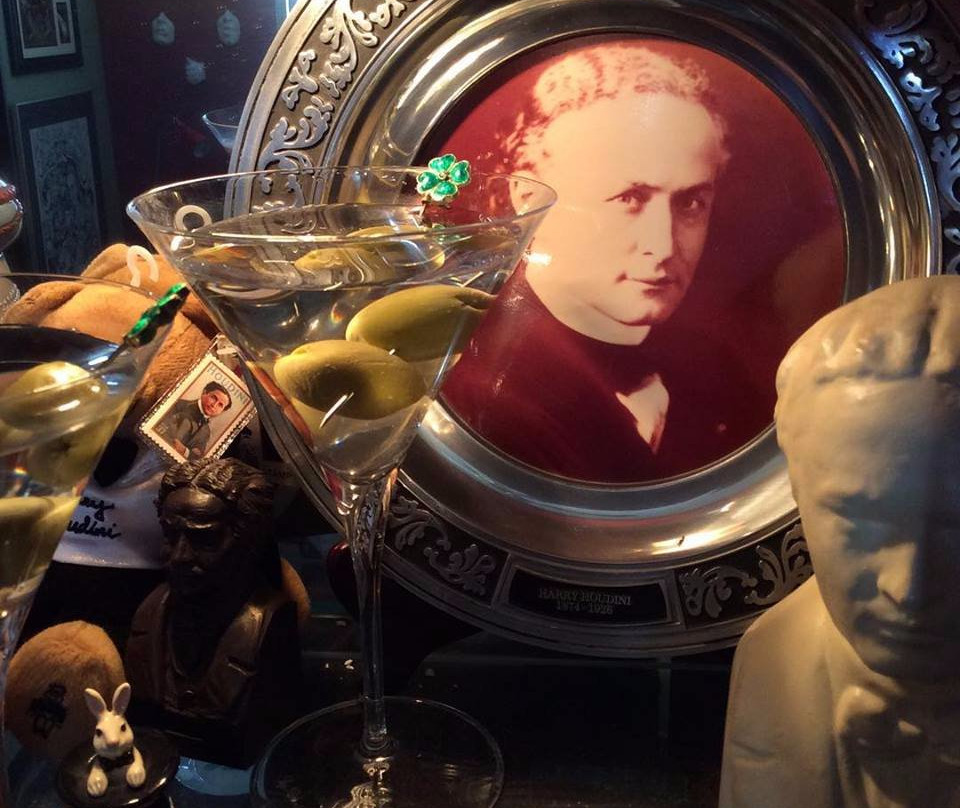 Houdini's Hidden Theater-Celebration必去景点