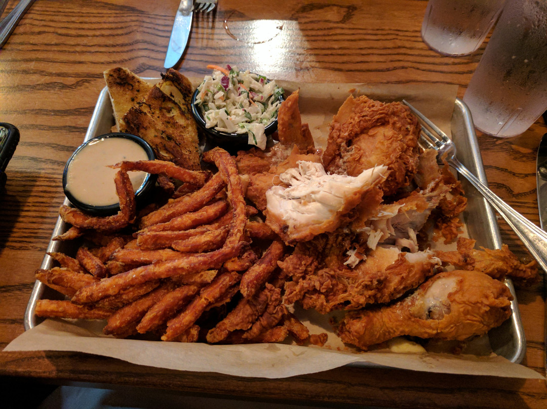 格伦维尤餐馆和美食-North Branch Pizza and Burger Co.