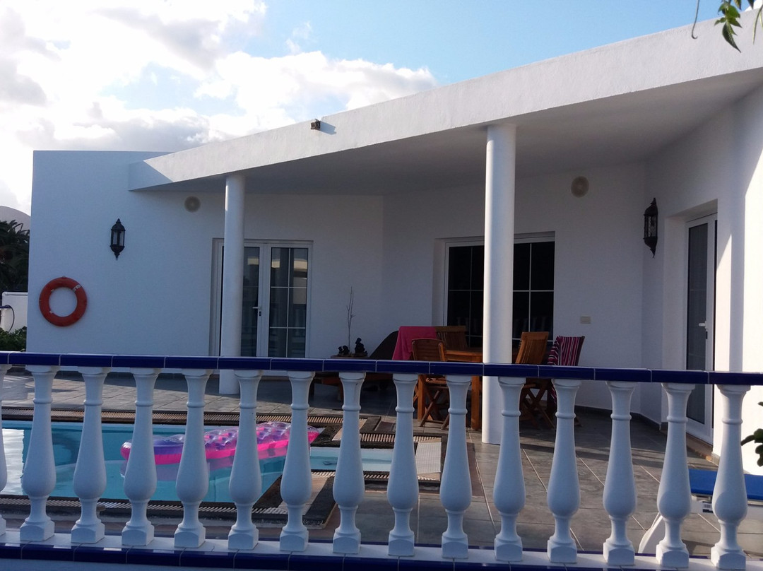 Villas del Mar Viña y Cabrera