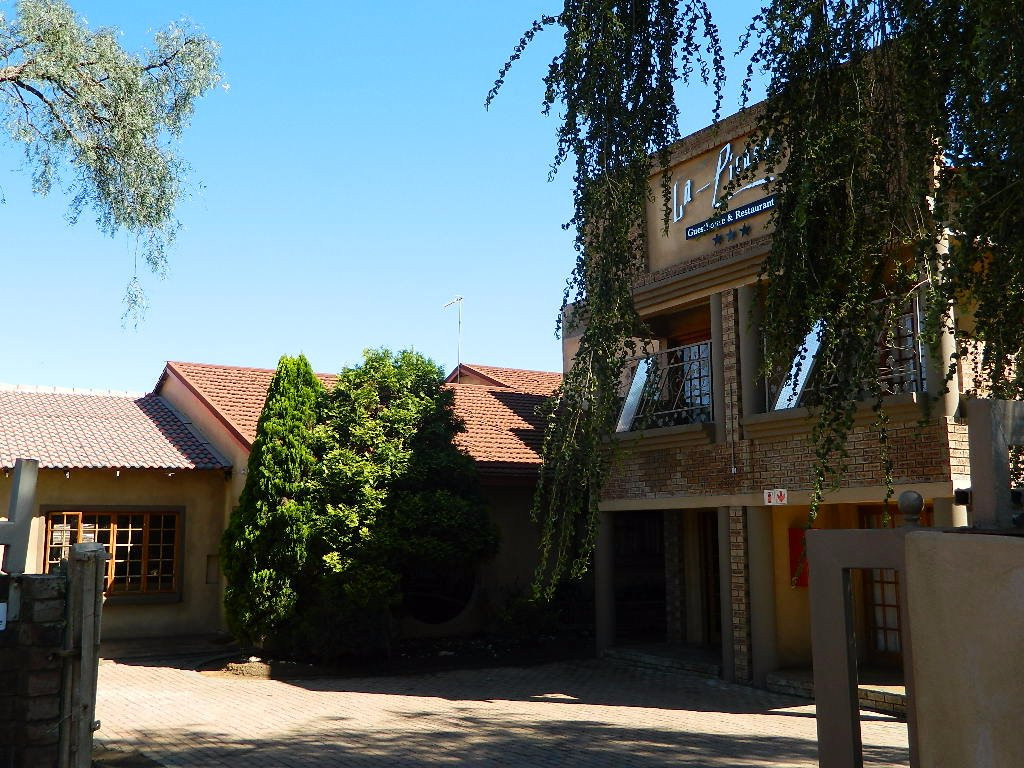 Lothair酒店住宿-LaPicasso Guest House