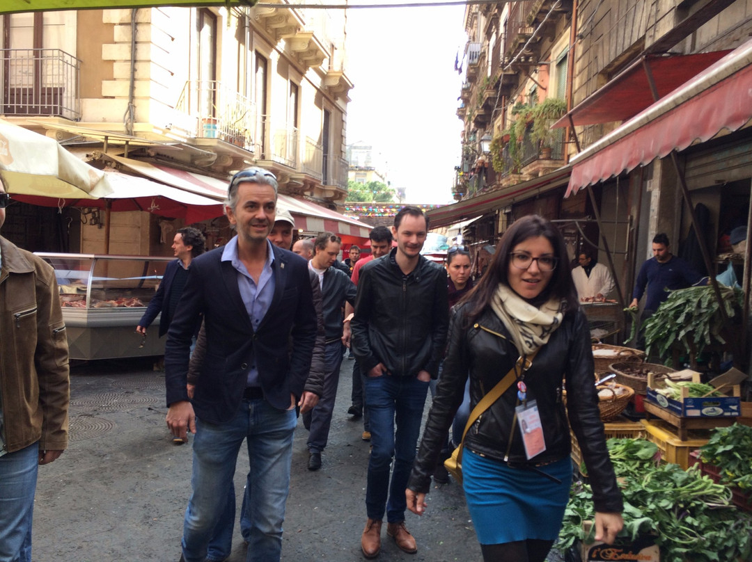 Streaty-卡塔尼亚必去景点