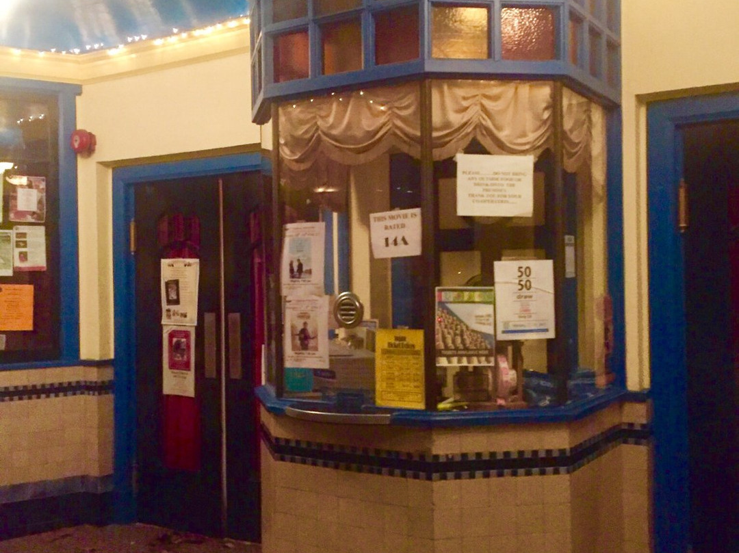 The Patricia Theatre-鲍威尔里弗必去景点