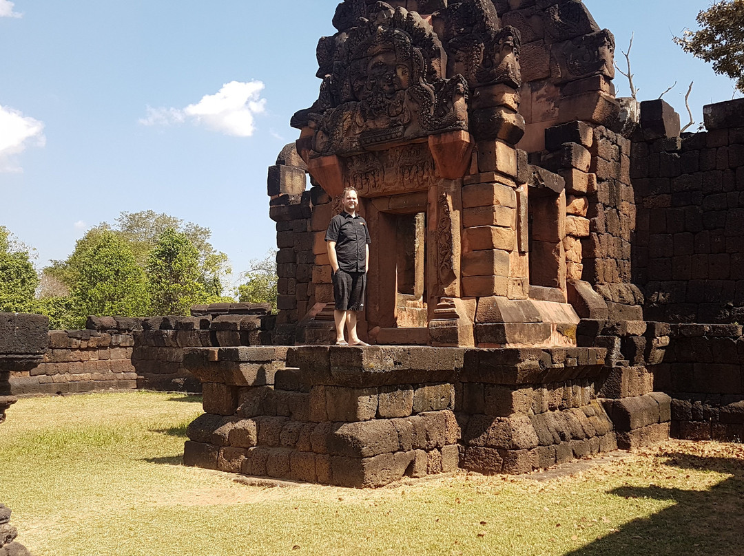 Prasat Puay Noi景点图片