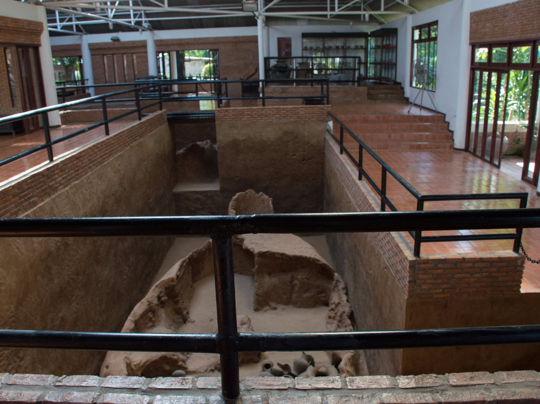 Celadon Kiln Site Study and Conservation Centre (Thuriang Kiln)景点图片