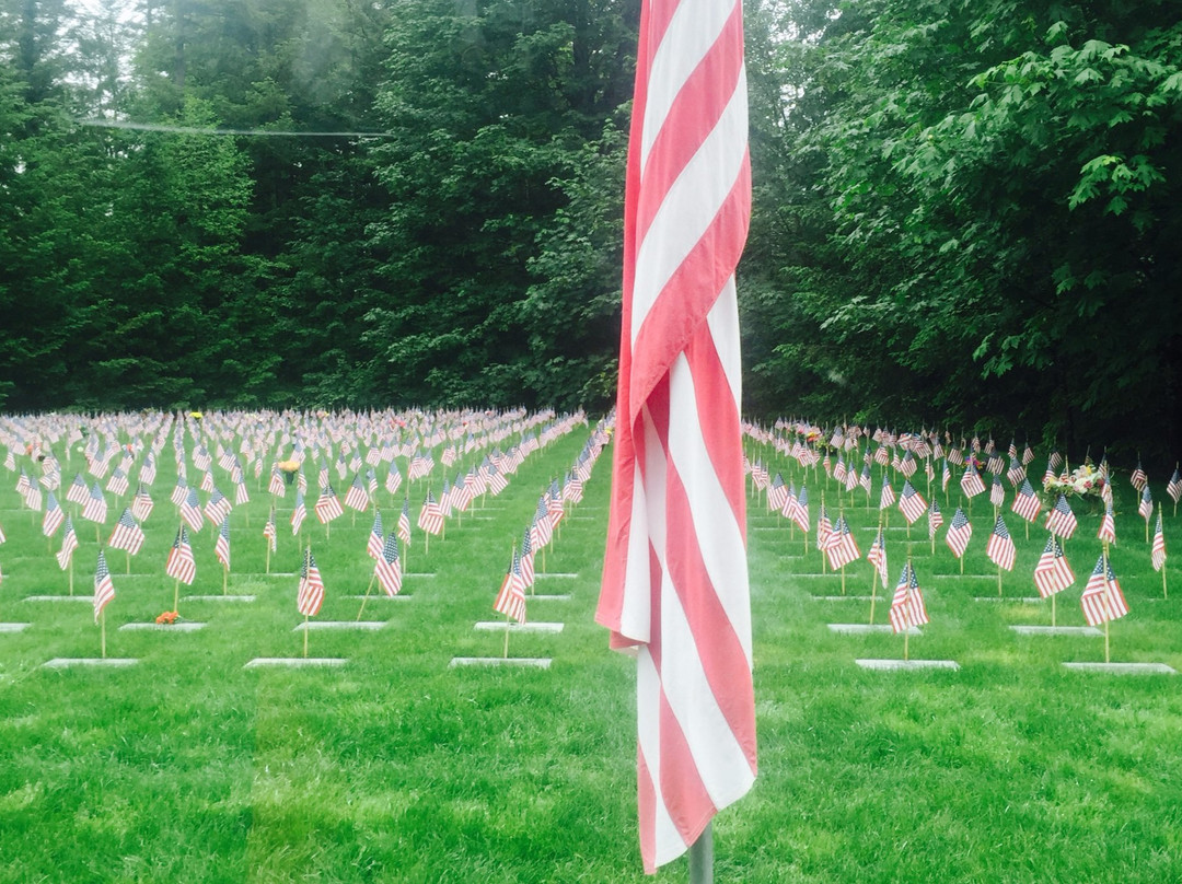 Tahoma National Cemetery-肯特必去景点