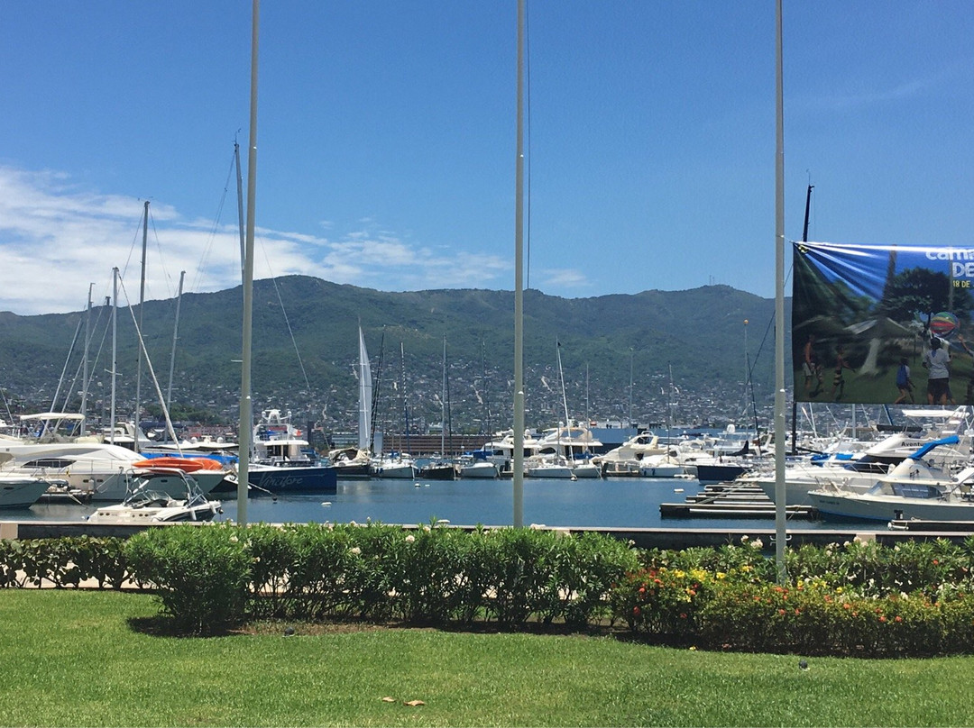 Club de Yates-阿卡普尔科必去景点