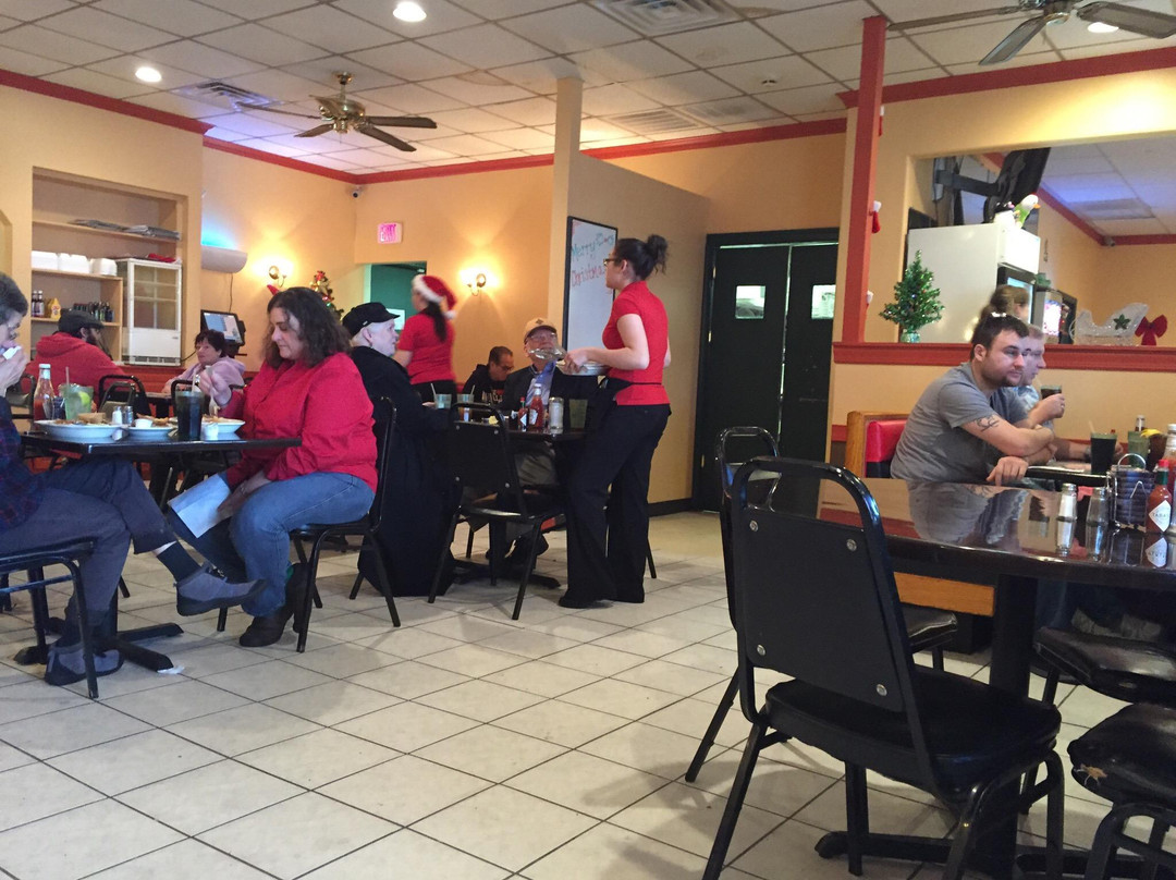 Edgemoor餐馆和美食-Marsh Diner