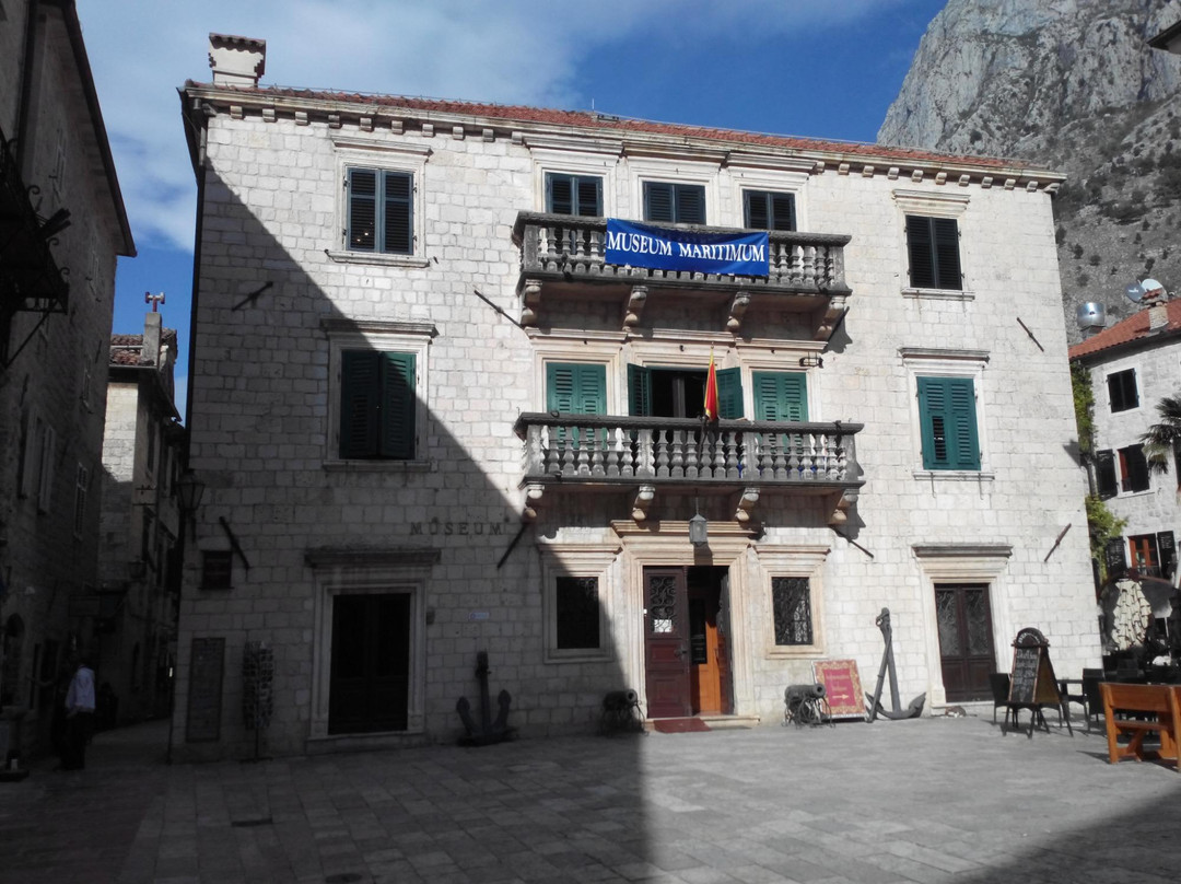 Grgurina Palace