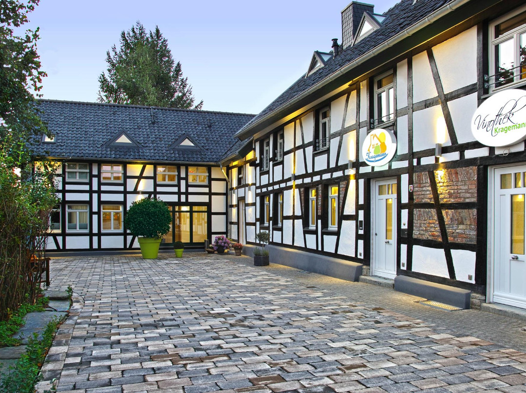 Simmerath酒店住宿-Hotel Kragemann