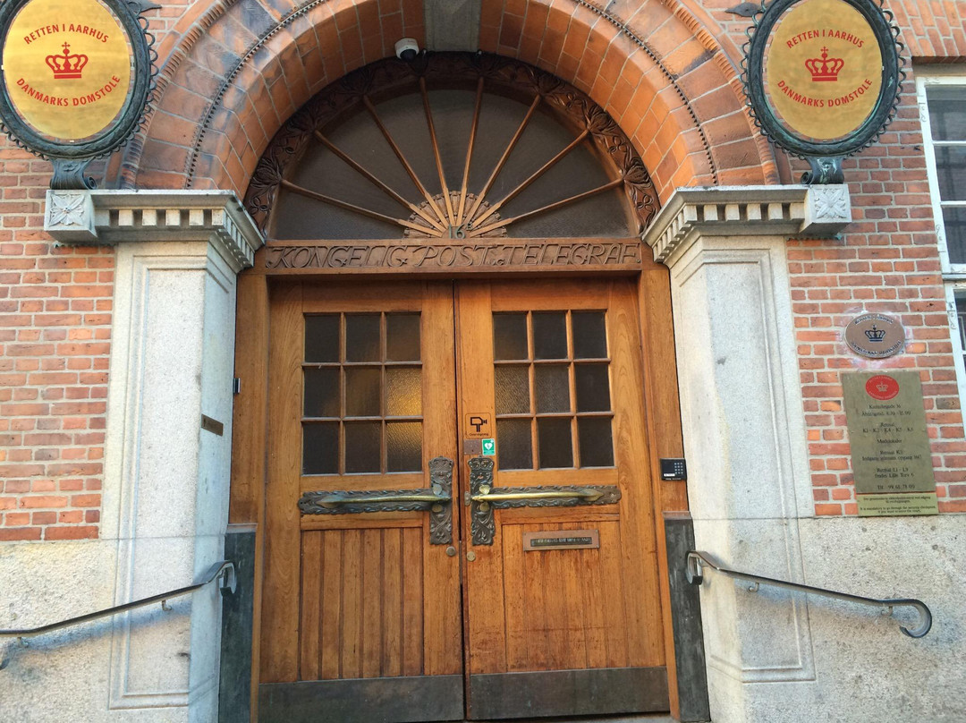 Den Gamle Post & Telegrafbygning-欧胡斯必去景点